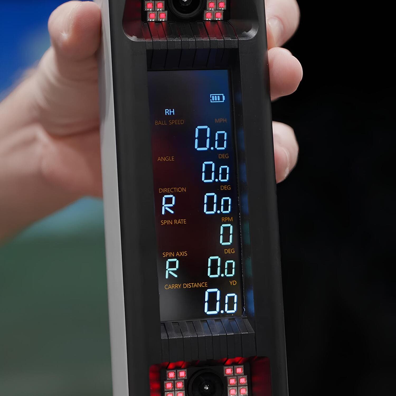 SquareGolfOmniLaunchMonitorBuiltInScreen SQUARE GOLF OMNI LAUNCH MONITOR